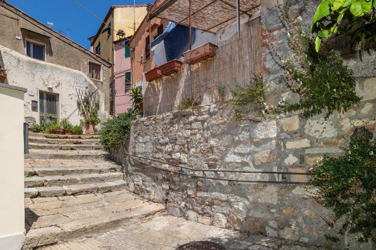 Appartamento Un Pezzo di storia vicino al mare Rosignano Marittimo Esterno foto